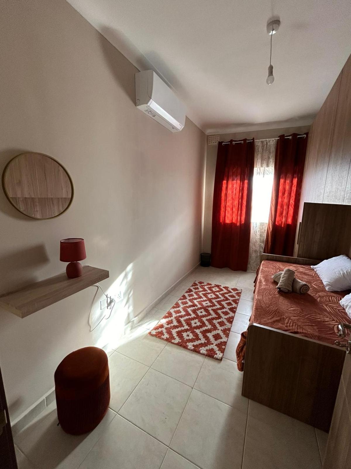 Susannah'S Place Zejtun Bagian luar foto