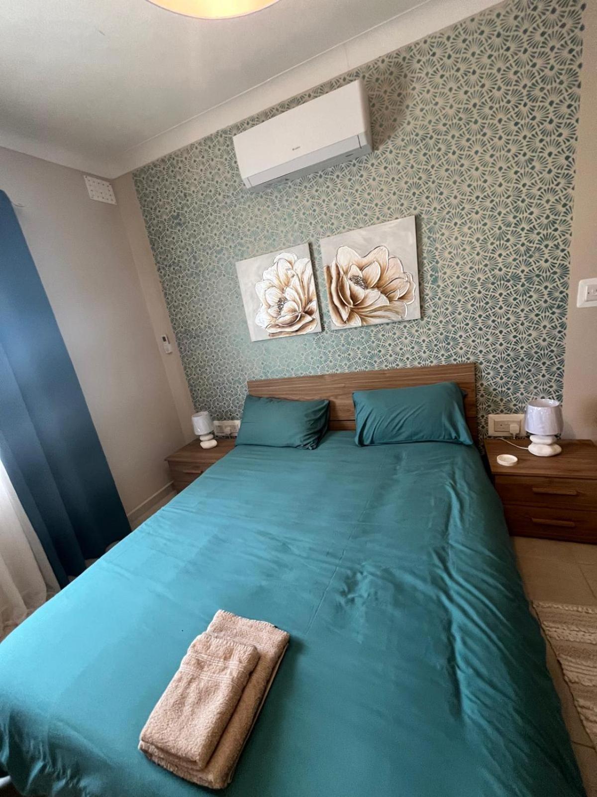 Susannah'S Place Zejtun Bagian luar foto